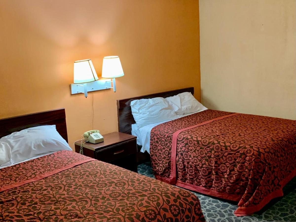 Red Carpet Inn & Suites Lima -Listing Partner Ngoại thất bức ảnh