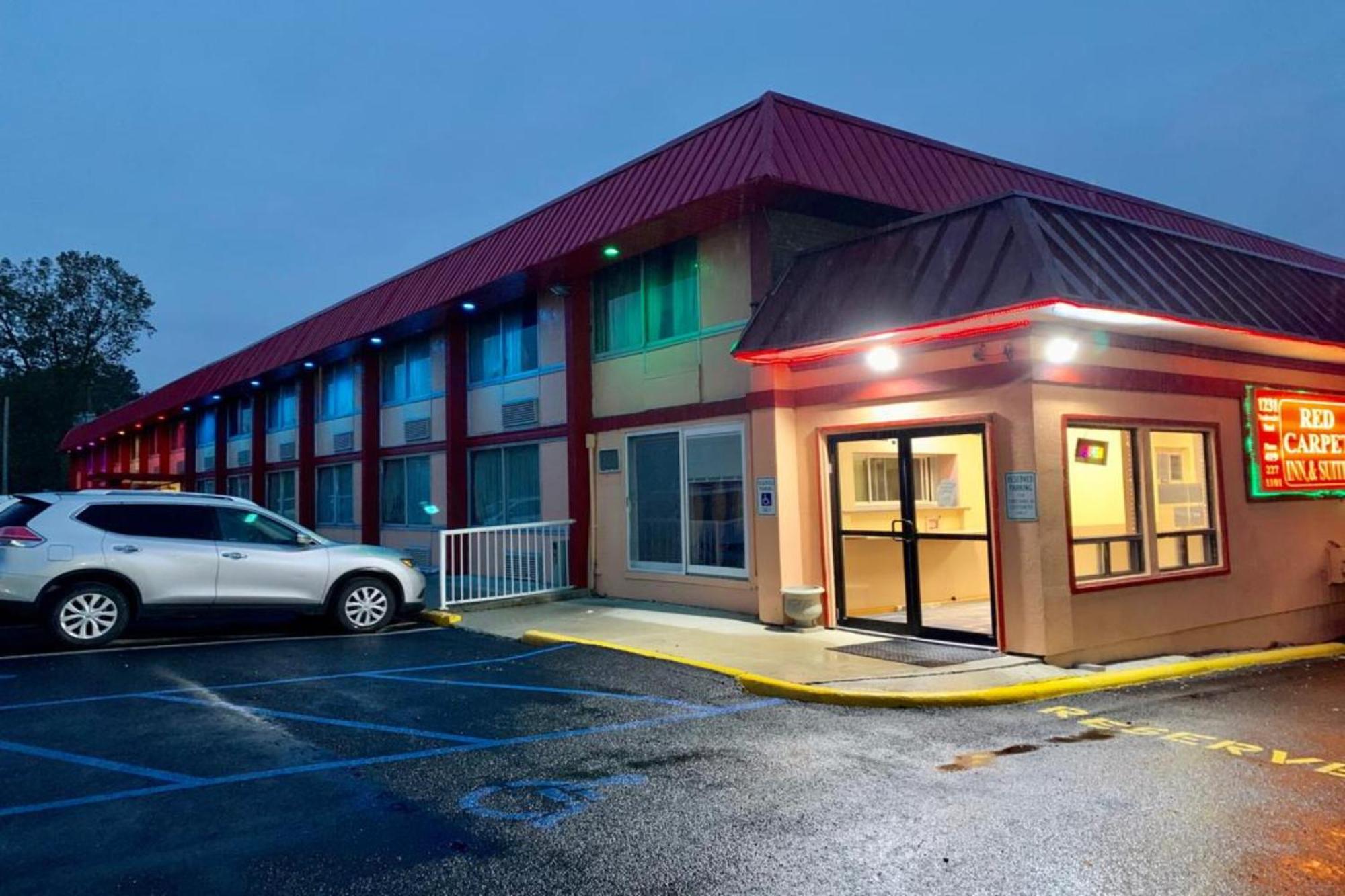 Red Carpet Inn & Suites Lima -Listing Partner Ngoại thất bức ảnh