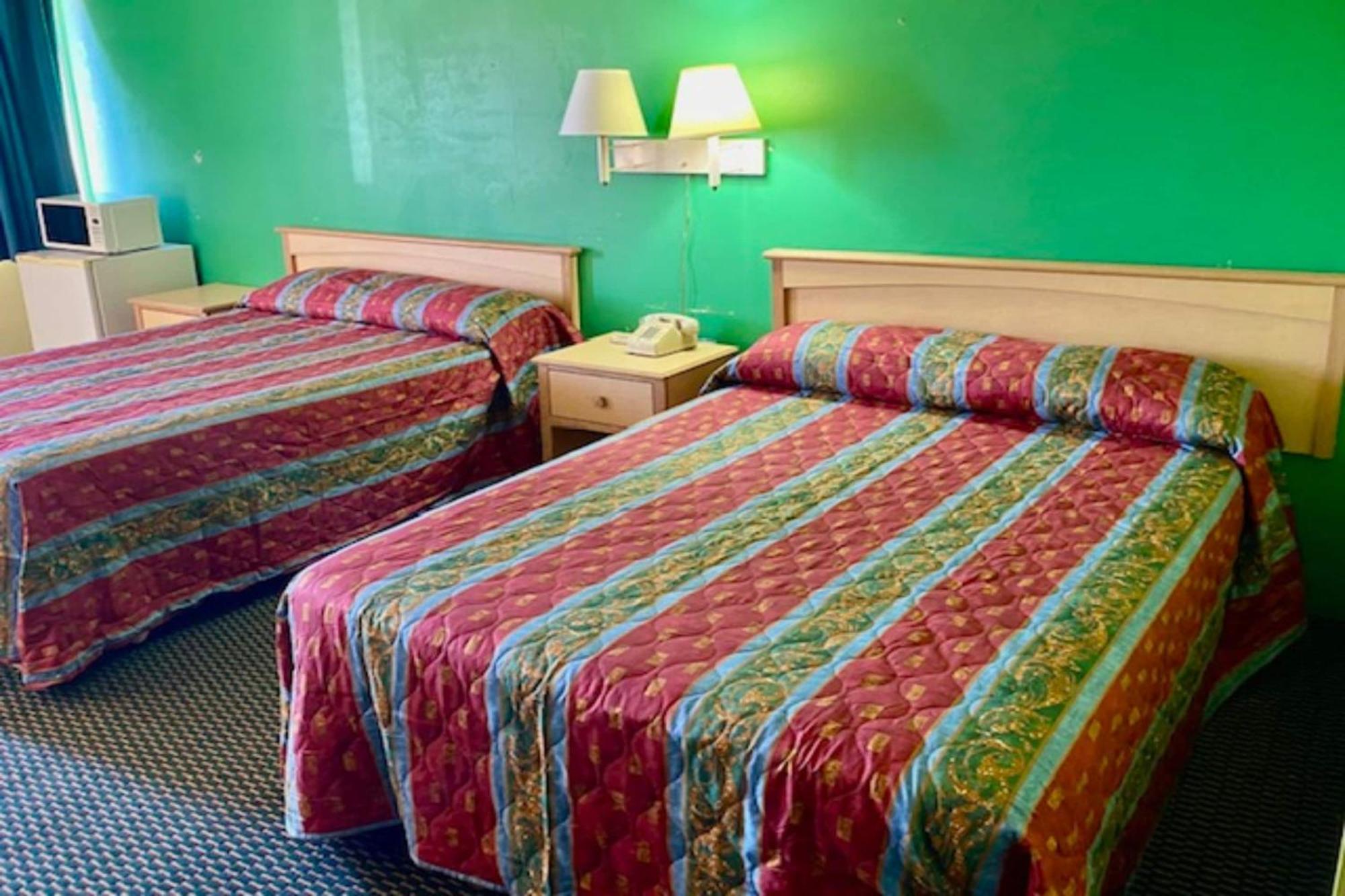 Red Carpet Inn & Suites Lima -Listing Partner Ngoại thất bức ảnh