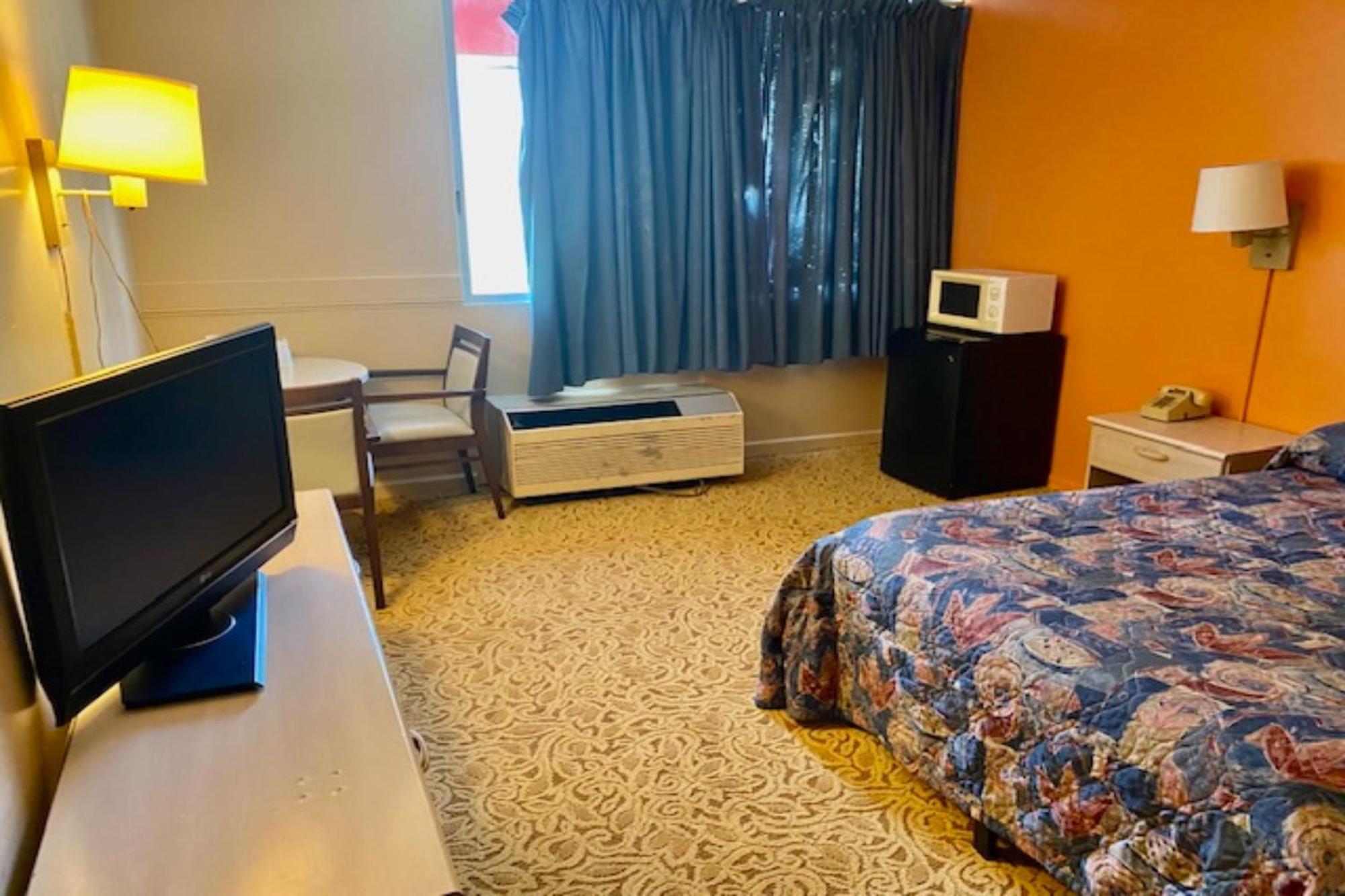 Red Carpet Inn & Suites Lima -Listing Partner Ngoại thất bức ảnh